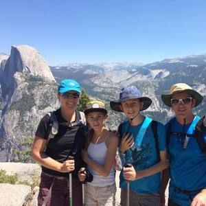 Meet your Posher, Traci